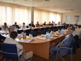 Na zdjęciu: Ogólny obraz sali obrad Rady Statystyki w Urzędzie Statystycznym w Warszawie.