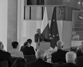 Podziękowania, gratulacje, wystąpienia okolicznościowe