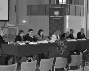 Paneliści