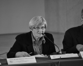 Paneliści