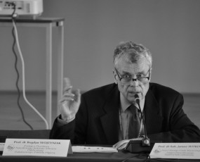 Paneliści